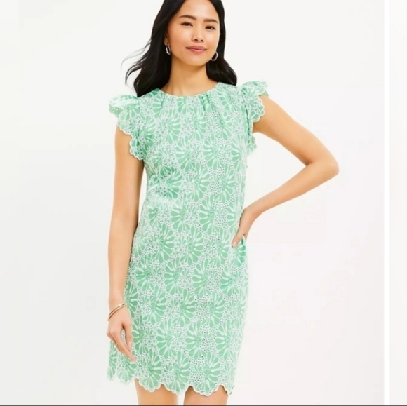 LOFT Eyelet Flutter Sleeve Shift Dress Size 2P Green Short Sleeve Embroidered - Picture 1 of 11